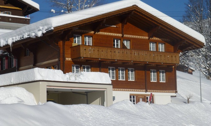 Grindelwald Apartment | Escape to Eiger North Wall with Family-Friendly Amenities