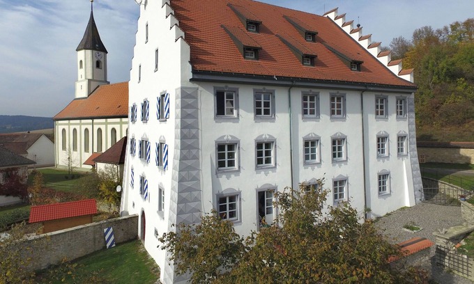 Stuehlingen Apartment | Explore the Historic Cultural Monument with Ocean Views