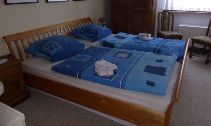 Seesen House | Relaxing Retreat at Haus am Teich in the Harz Region