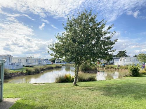 Skegness Cabin | Unforgettable Holidays with TLC at Cherry Lea Park