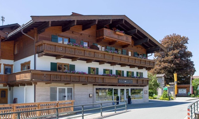 Going am Wilden Kaiser Apartment | Guest Rated 9/10: Hollenauer Kreuz - Apartment Hinterholzer