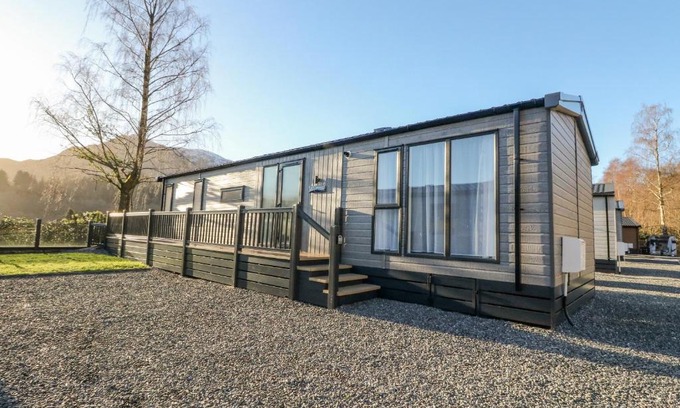 St Fillans House | Discover Hollybirch: Pet-Friendly & Rated 9.8 by Guests