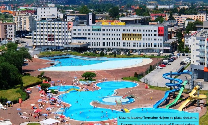 Ilidza Hotel | Experience Hollywood Hotel: 4-Star Stay with Pool & Spa