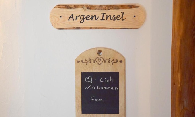 Christazhofen Apartment | Inviting Holstein-Höfle on ArgenInsel - Rated 9/10!