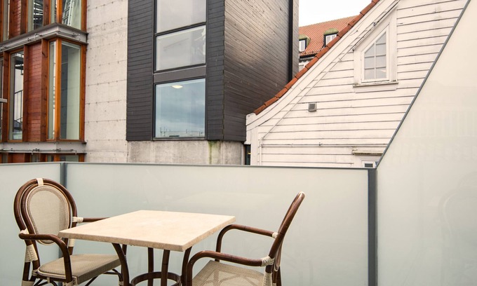 Stavanger Apartment | Discover Home Again Nygata 1: Guest Rated at 9.8/10