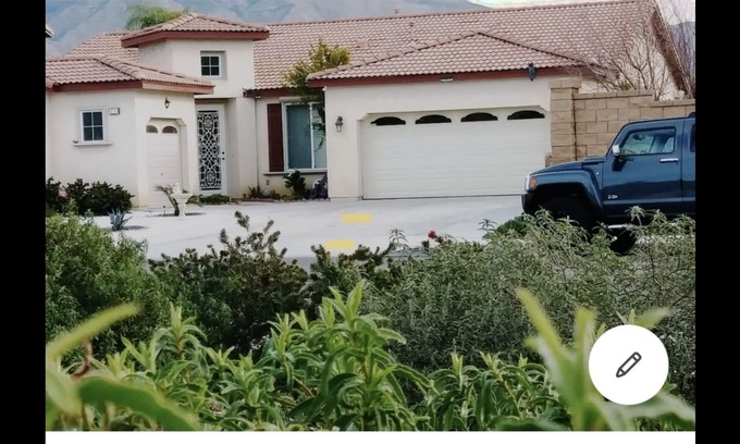 San Jacinto House | Ideal 1-Bedroom Retreat with Private Entrance & Spa