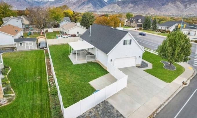 American Fork House | Home Away from Home: Pet and Family Friendly!