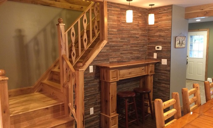 Ellicottville House | Comfort and Convenience: Ideal Location Near Holiday Valley