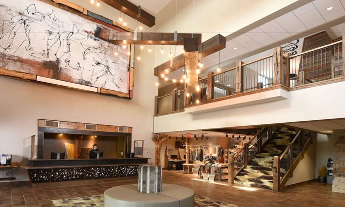 Broken Arrow Hotel | Discover Genuine Hospitality in Tulsa: Your Ideal Retreat
