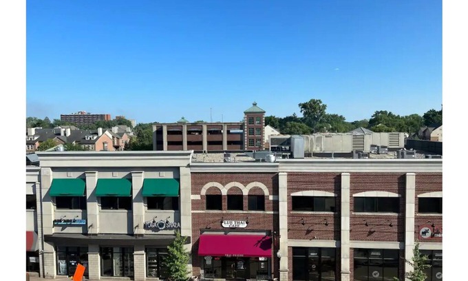 Dearborn Apartment | Cozy Large Bedroom Condo with Spa and Family-Friendly Amenities