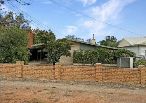 Broken Hill House | Home away from Home