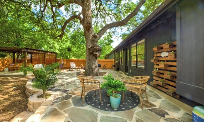 Westwood Heights House | Pet-Friendly Retreat in South Austin with Perfect Ratings