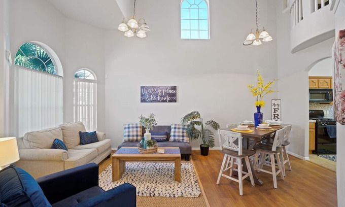 Biggs Field House | Cozy Retreat: Your Home Away From Home for Families