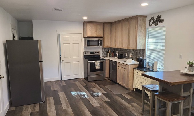 Georgetown House | Ideal Getaway: Pet-Friendly Retreat with Family Amenities