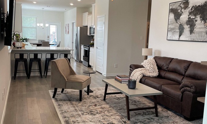Lincoln Park House | Home Away From Home- While Away II