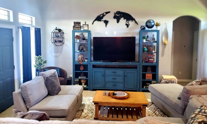 San Juan House | Your Ideal Retreat: A Home Away from Home!