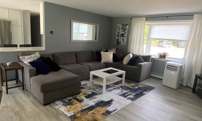 Northwest Harwich House | Relaxing Oceanfront Retreat at Home Away Harwich