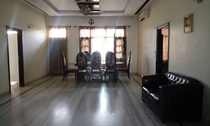 Kharar House | Discover Comfort at Home Away Home with Pool & Spa