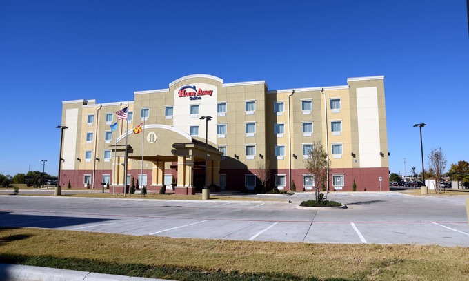 Enid Hotel | Relax at Home Away Suites: Eco-Friendly & Family-Oriented