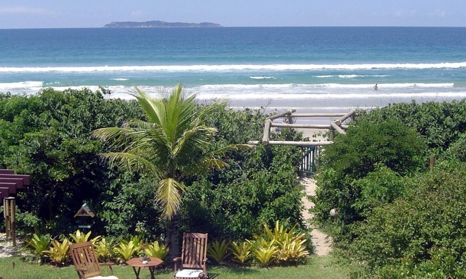 Mariscal House | Exclusive Waterfront Retreat with Pool Near Mariscal Beach