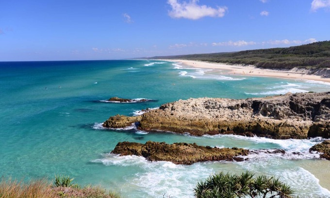 Point Lookout Villa | Discover Oceanfront Bliss at Home Beach Deluxe Villa