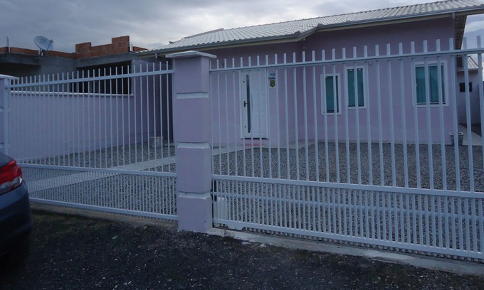 Praia Grande House | HOME CENTRALISED COVERING THE MAIN CITY BEACHES.