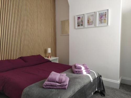 Bootle Apartment | Convenient Getaway Near LFC, EFC & Train Station