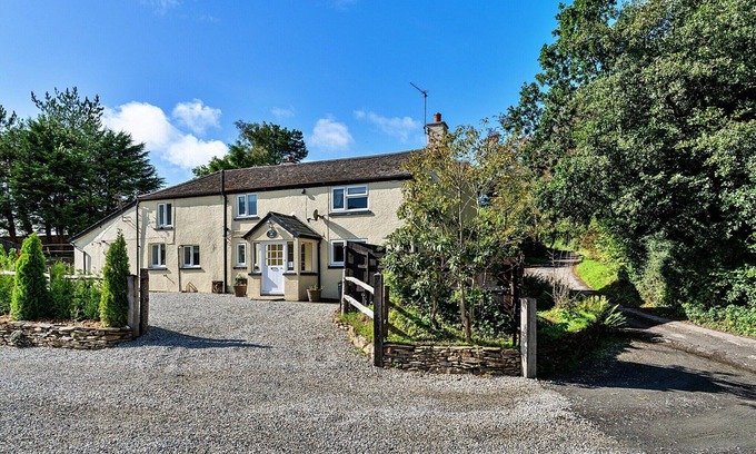 East Portlemouth House | Home in Devon near Dartmoor National Park