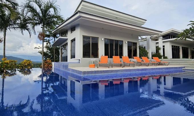 Belen de Nosarita House | Private Guest House - Oceanfront Retreat near Samara Beach