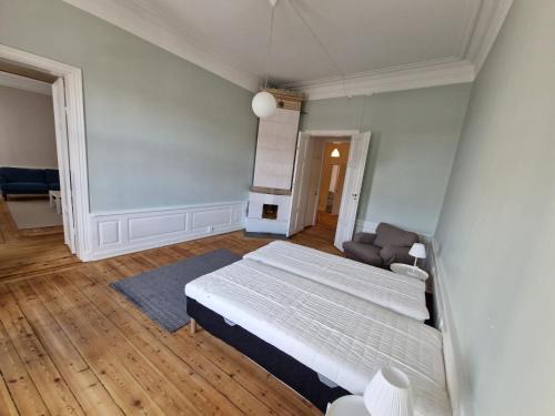 Gamla Stan Apartment | Child-Friendly Home Inn MRT19: Rated 9/10 by Guests