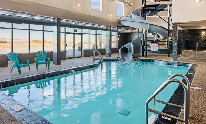 Swift Current Hotel | Inviting Home Inn & Suites: Guest Rated 9/10 in Swift Current