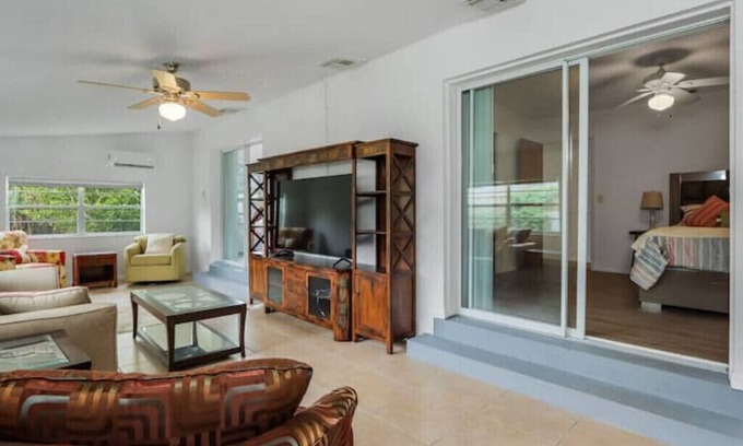 Fort Pierce House | Beachfront Escape with Family-Friendly Amenities Await!