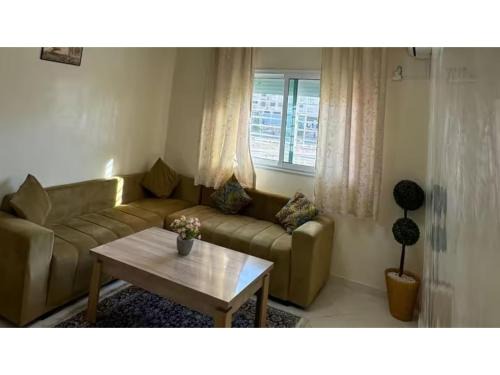 Ouled Tayeb Apartment | Home Louah Apartment Retreat