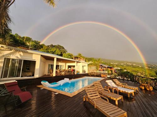 Saint-Leu Villa | Oceanfront Getaway at Home Ocean 360° – Rated 10/10