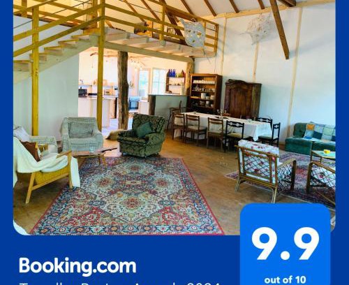 Veroce Apartment | Artistic Retreat at Erdei Alkoto Studio - 4-Star Escape