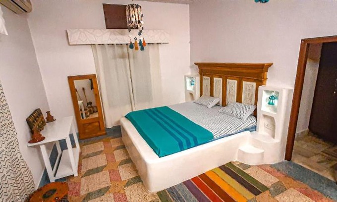 Panch Batti House | Guest Rated: 9.9 at Home of the World with Family Amenities