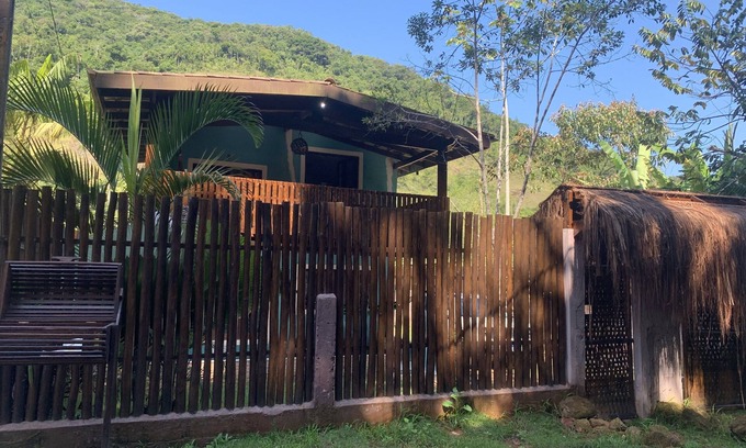 Ubatuba House | Cozy Retreat 2km from Justa Beach - Ubaturim Awaits