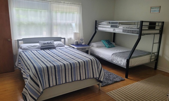 Lake Wissota House | Lake Wissota Retreat: Pet-Friendly with Scenic Views