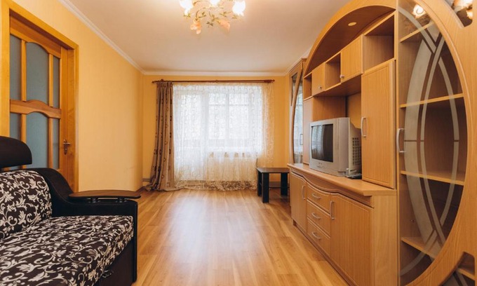 Sumy Apartment | Budget-Friendly Home On Pervomaiskaya with Family Amenities