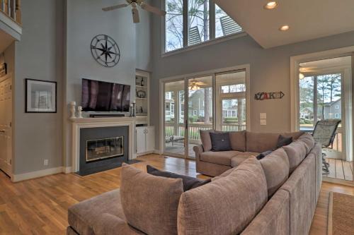 Lake Oconee House | Beautiful Lake Oconee Retreat with Resort-Style Amenities