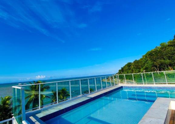 Cabo Branco Apartment | Relaxing Beachfront Service at Cabo Branco with Pool Access