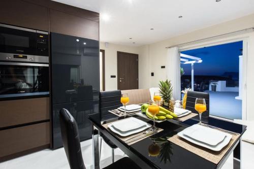 Kissamos Apartment | Relaxing Home Sweet Home with Ocean View & Balcony Bliss