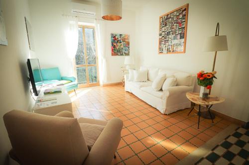 Vignanello Apartment | Comfort Awaits at Home Sweet Home - Rated 9.9/10!