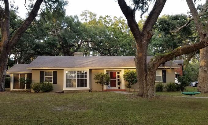 Lakeland House | Inviting Home Under the Oaks with Ocean View & Patio