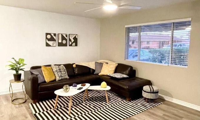 New Papago Parkway House | Relax in Scottsdale: Heated Pool & Pet-Friendly Comfort
