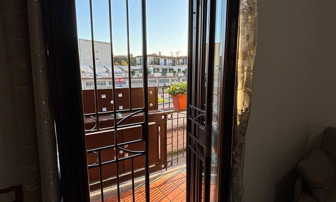 Naples House | Convenient Stay at Home To Fly with Family-Friendly Amenities