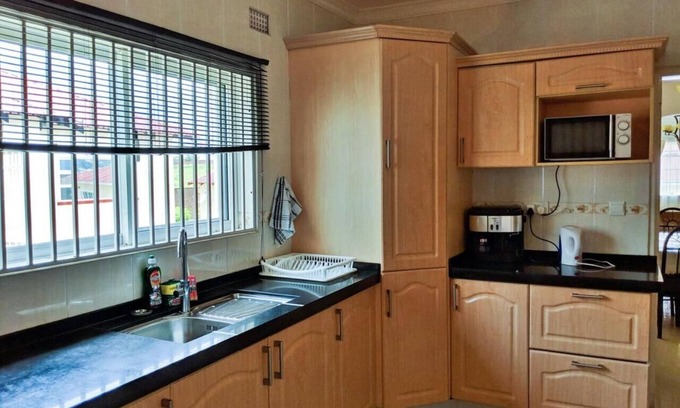Blantyre House | Budget-Friendly Home Up Guest House with Family Amenities