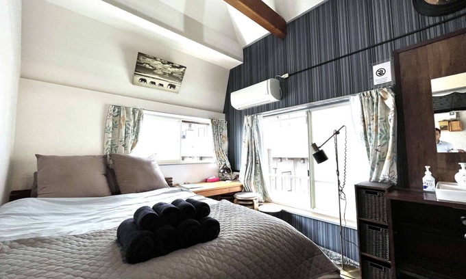 Suginami Apartment | Modern Loft Room Near Shimokitazawa with Spa & Kitchen
