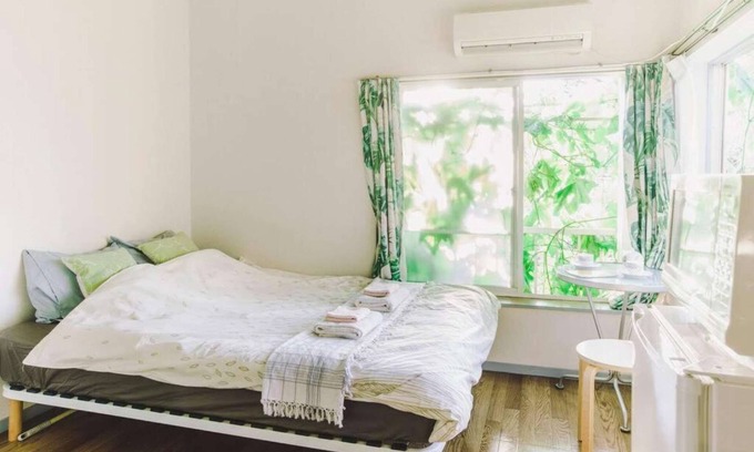 Suginami Apartment | Pet-Friendly リーゼ代田橋 B201 in 杉並区 for Families