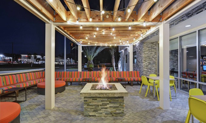 Richmond Hill Hotel | Discover Home2 Suites by Hilton Richmond Hill Savannah I-95